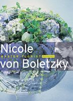 Nicole von Boletzky - Master florist - Англійською мовою