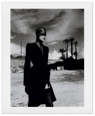 Helmut Newton: Polaroids - фото 6